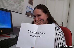 XXX Pelacur cerita panas sedarah bergambar muda