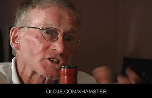 XXX Dengan kontol kuat dan niat untuk bercinta cerita panas stw