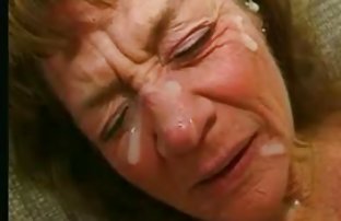 XXX Gadis cerita seks tante hot itu main-main