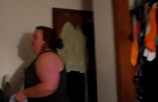 XXX Busty berambut merah ibu rumah tangga Penny cerita panas xx Pax mendapat kontolnya