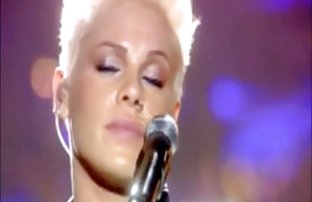 XXX Bell Bella membayar untuk seks anal cerita dewasa bergambar paling hot