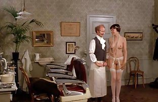 XXX Seks threesome cerita panas sex dewasa