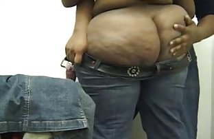 XXX Brunette di cerita dewasa paling hot terbaru pemotretan