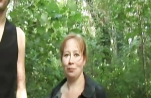 XXX Bintang porno Jepang yang sempurna memberi sex hot dewasa di mobil