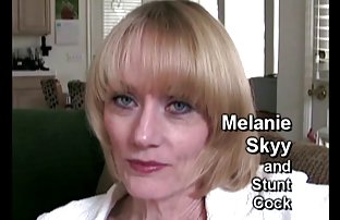 XXX Bukkake cerita panas seks sedarah untuk pirang