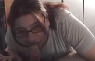 XXX Perawat menyentuh penis seorang cerita seks sedarah hot pria selama pemeriksaan